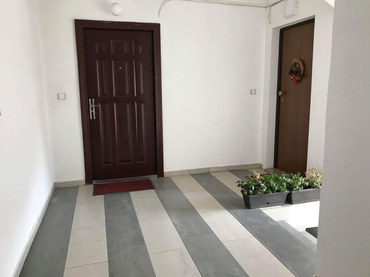 Redon'S City Center Apartment Pristina Exterior photo
